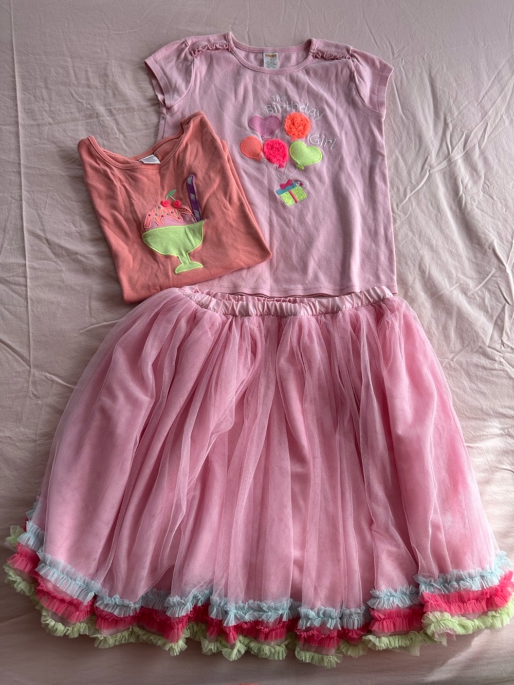 Gymboree lot!  Tull skirt with 2 tops!